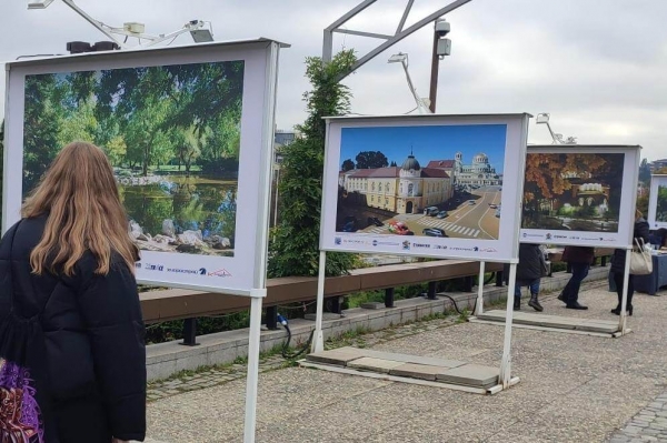 Кметът на София откри фотоизложба "Виж София - 15 години заедно строим за хората"